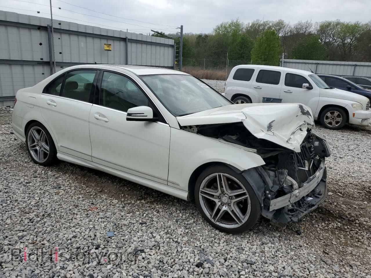 2011 MERCEDES-BENZ C-CLASS - VIN: WDDGF5EB8BF650673 - Фото 4
