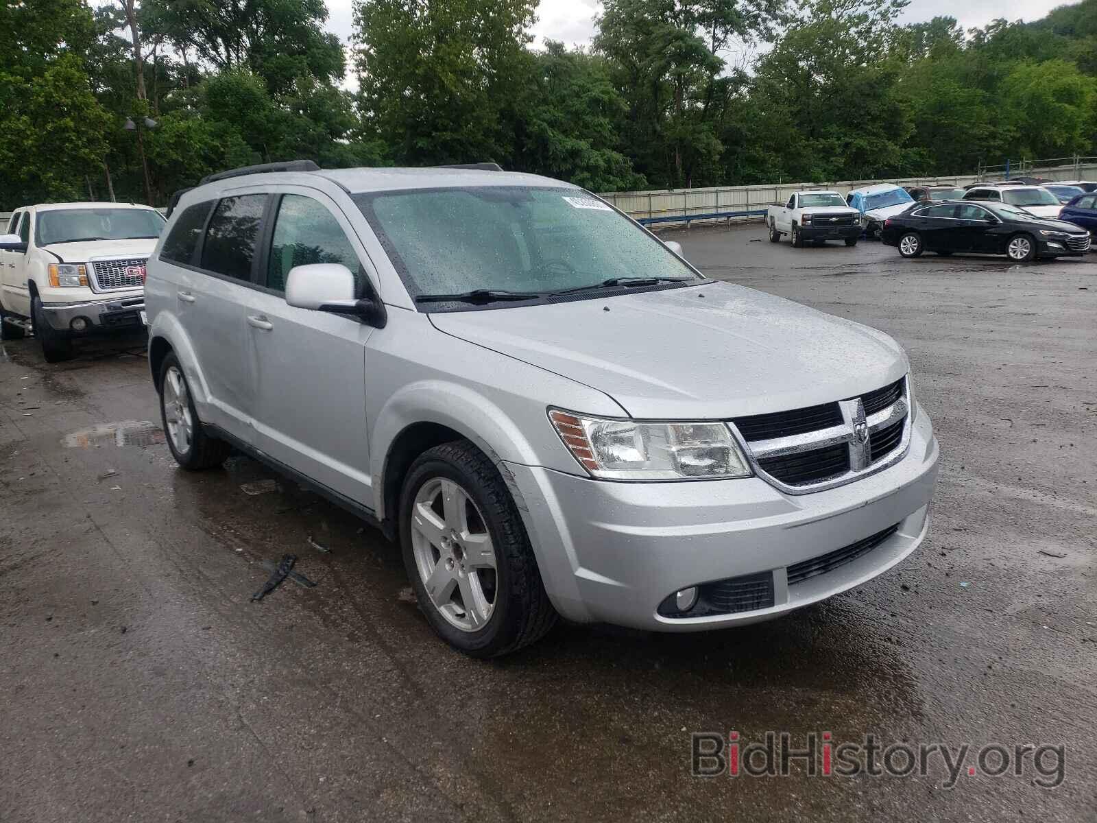 Фотография 3D4PH5FV8AT107084 - DODGE JOURNEY 2010