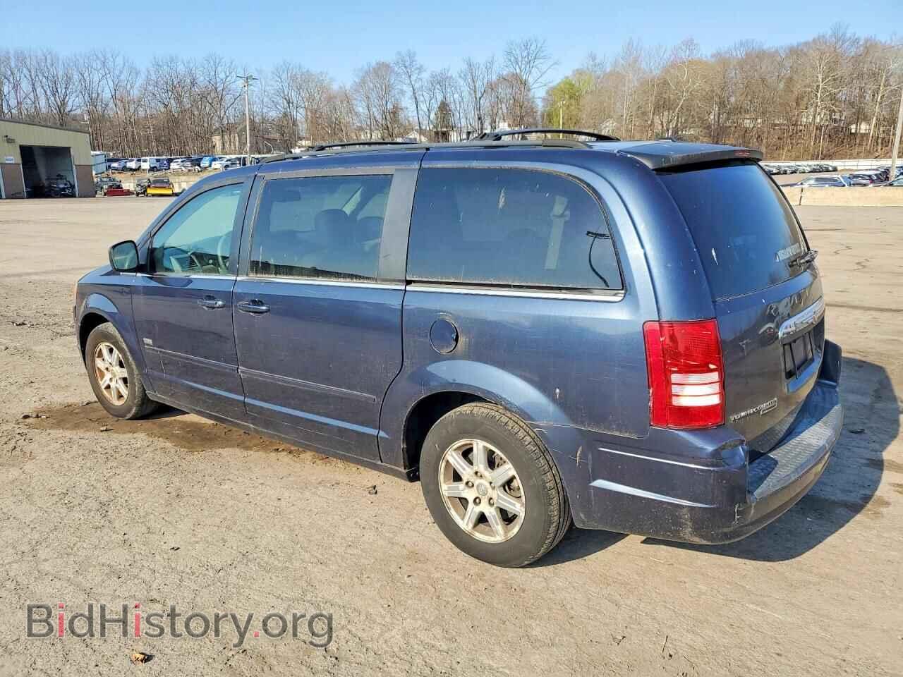 2008 CHRYSLER MINIVAN - VIN: 2A8HR54P88R762841 - Photo 2