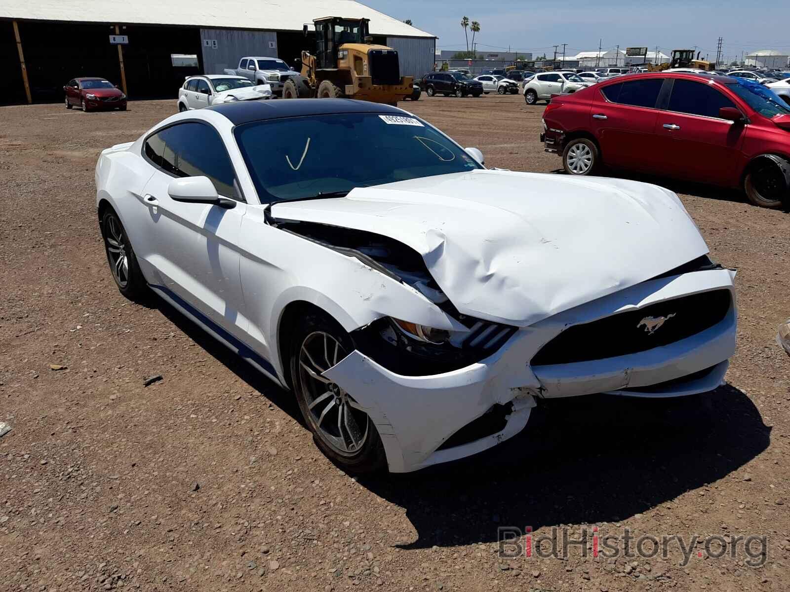 Photo 1FA6P8TH4G5221268 - FORD MUSTANG 2016
