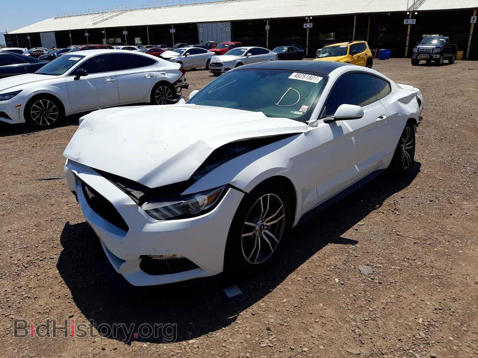 2016 FORD MUSTANG - VIN: 1FA6P8TH4G5221268 - Фото 2