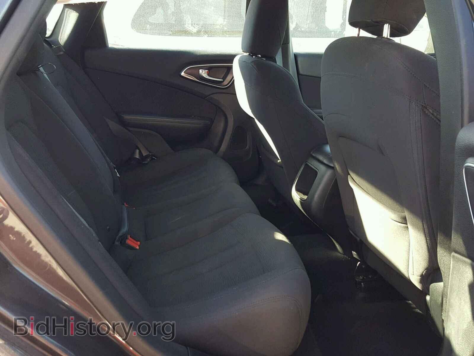 2015 CHRYSLER 200 - VIN: 1C3CCCABXFN576331 - Фото 6