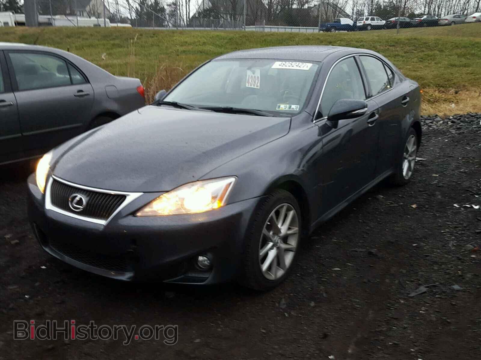 2011 LEXUS IS250 - VIN: JTHCF5C28B5046587 - Photo 2