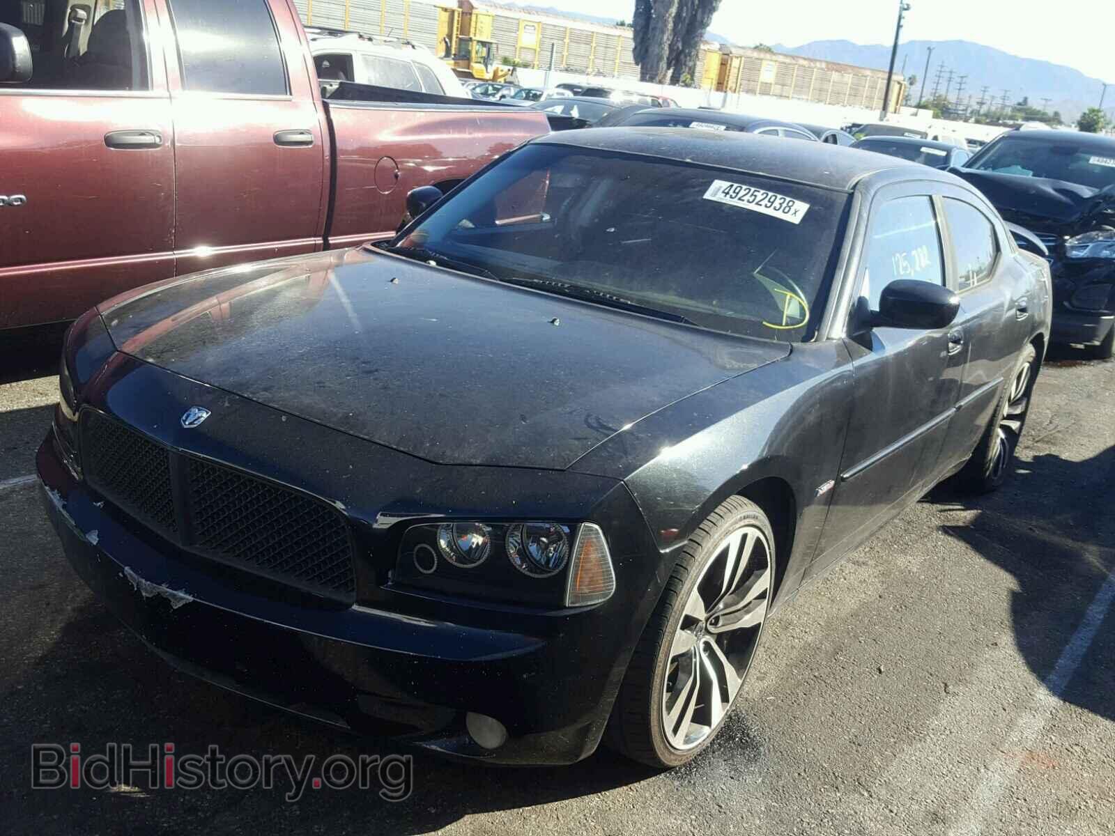 2010 DODGE CHARGER - VIN: 2B3CA5CT3AH143763 - Фото 2
