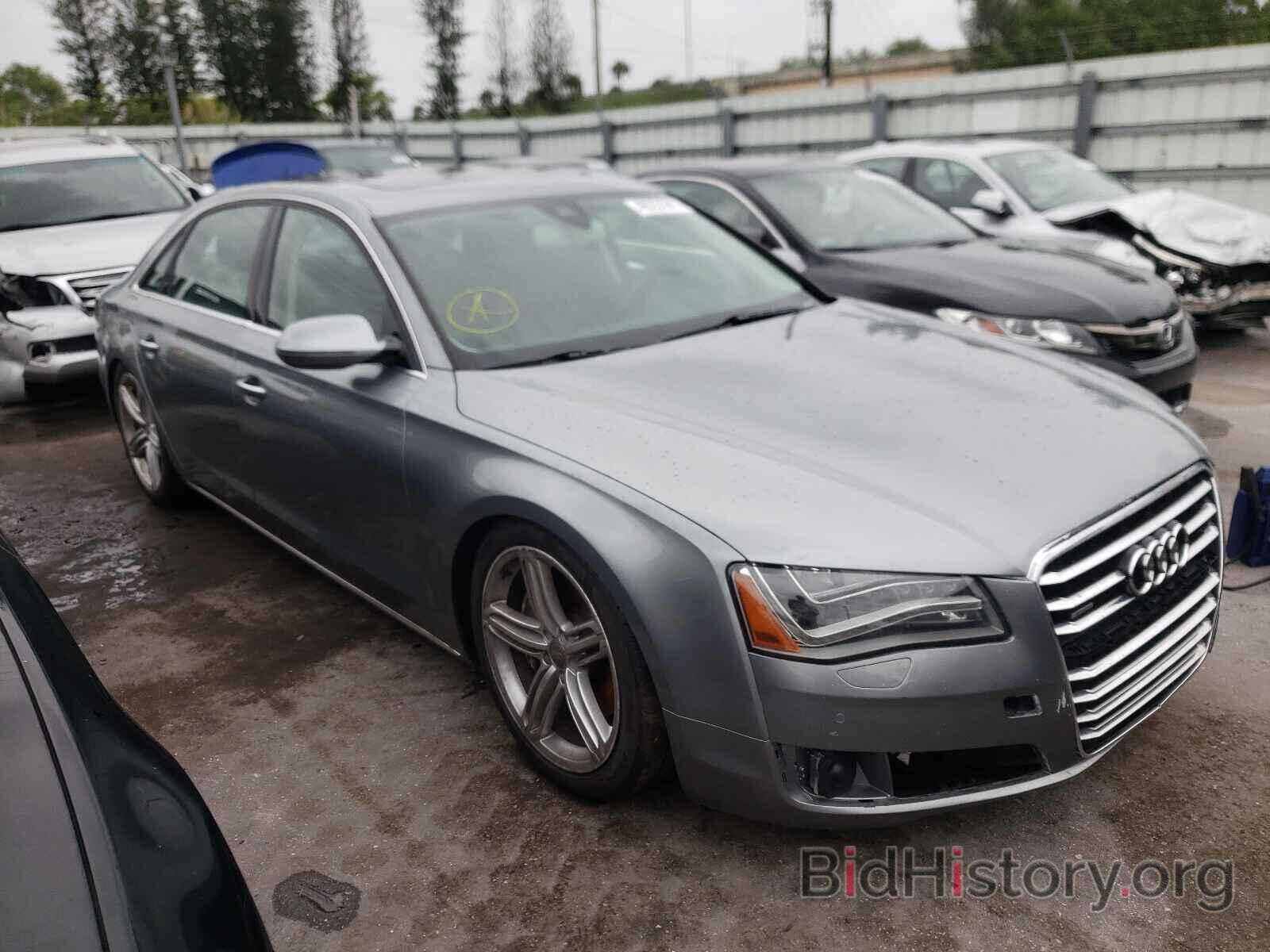 Фотография WAURGAFD4DN012855 - AUDI A8 2013