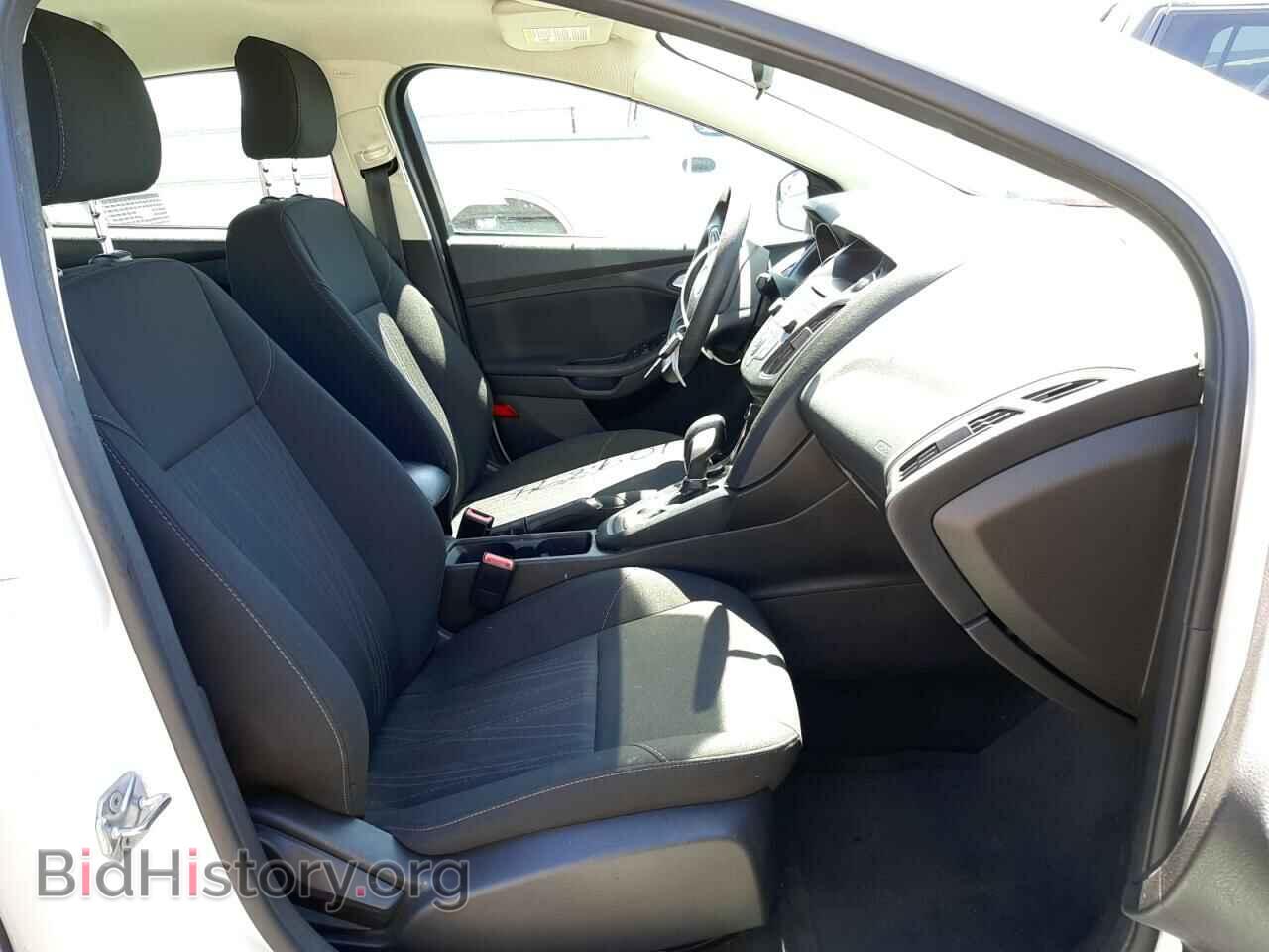 2017 FORD FOCUS - VIN: 1FADP3F24HL236142 - Photo 5