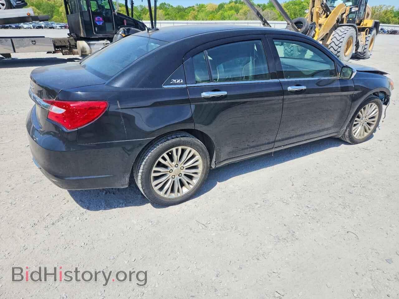 2011 CHRYSLER 200 - VIN: 1C3BC2FG3BN603843 - Photo 3