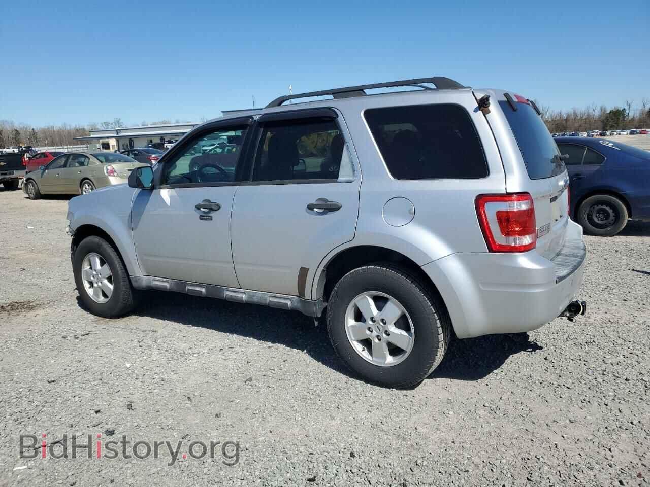 2010 FORD ESCAPE - VIN: 1FMCU0DG5AKC82002 - Фото 2
