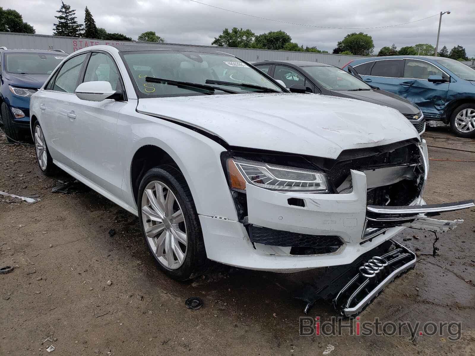 Photo WAU44AFD0HN000579 - AUDI A8 2017