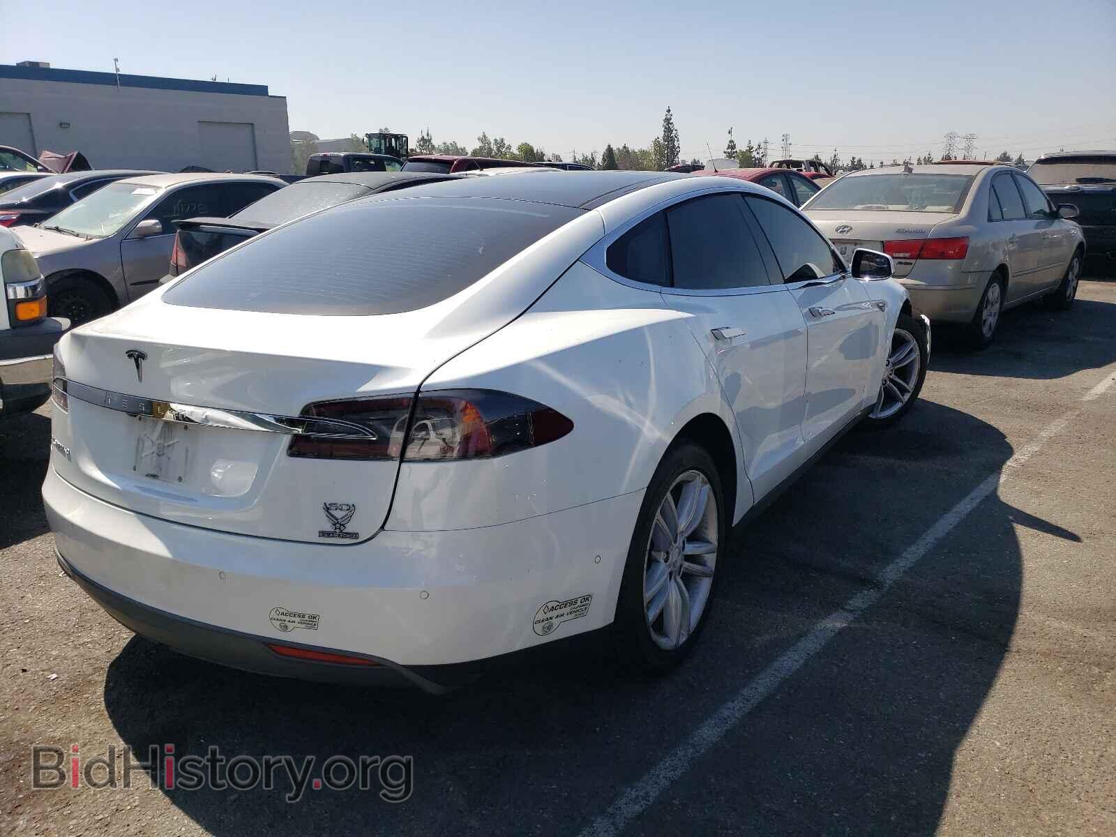 2015 TESLA MODEL S - VIN: 5YJSA1S16FF081369 - Photo 4