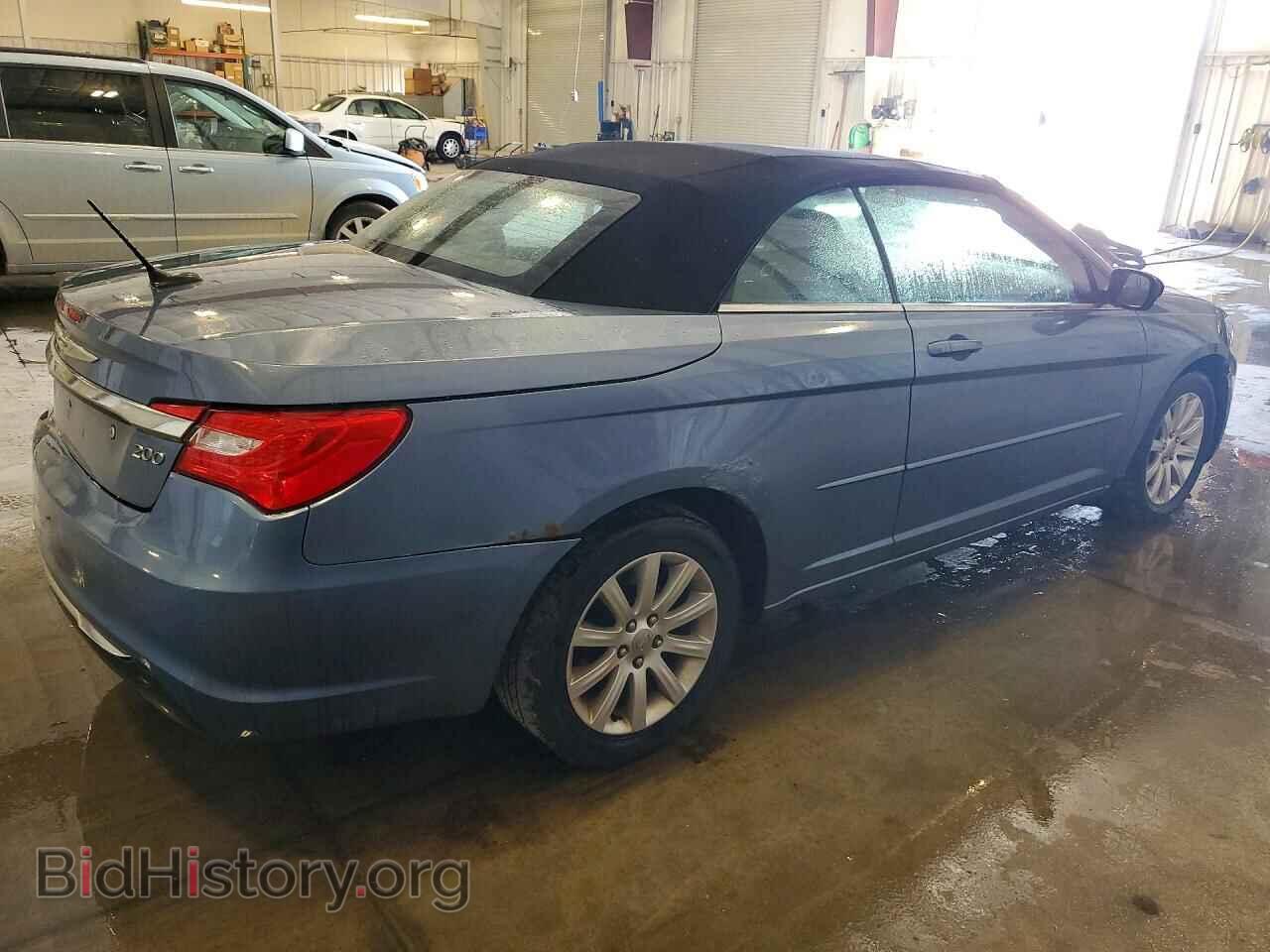2011 CHRYSLER 200 - VIN: 1C3BC2EG2BN589421 - Photo 3