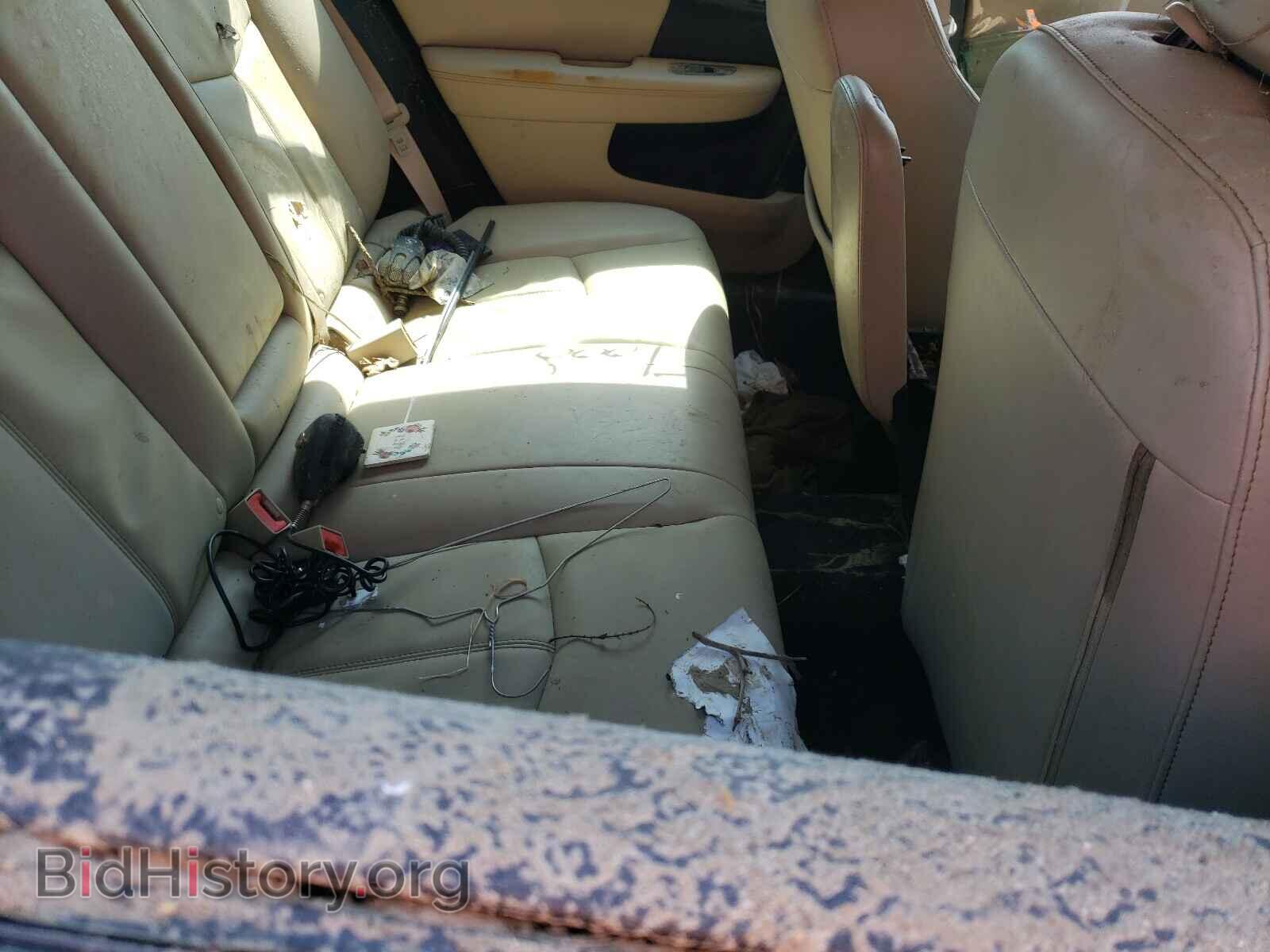 2011 CHRYSLER 200 - VIN: 1C3BC2FB2BN571441 - Photo 6