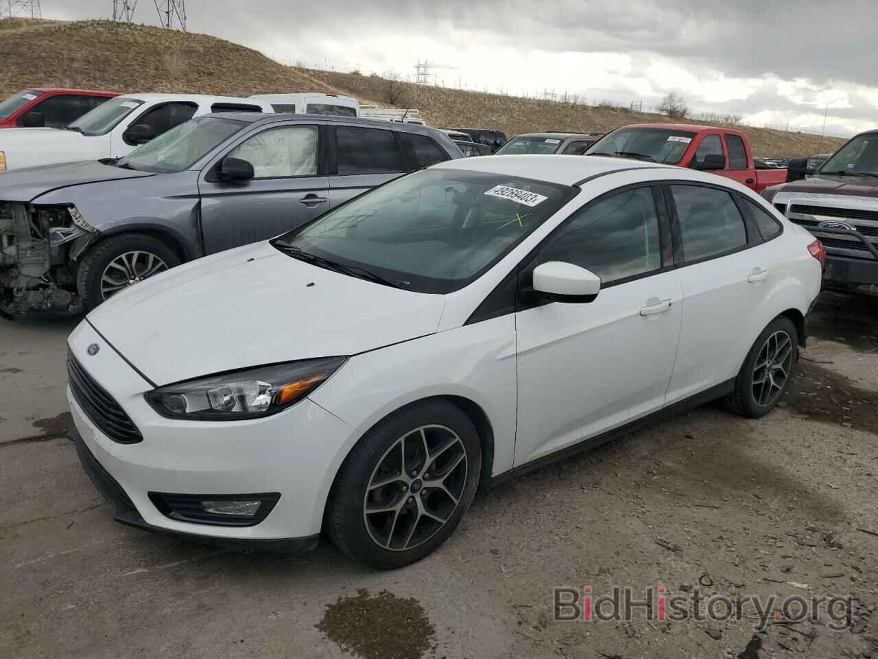 Photo 1FADP3FEXJL235447 - FORD FOCUS 2018