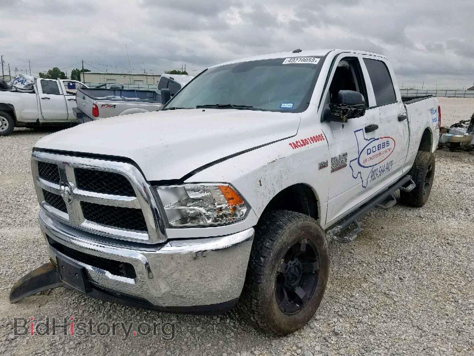 2018 RAM 2500 ST - VIN: 3C6UR5CJ1JG207011 - Фото 2