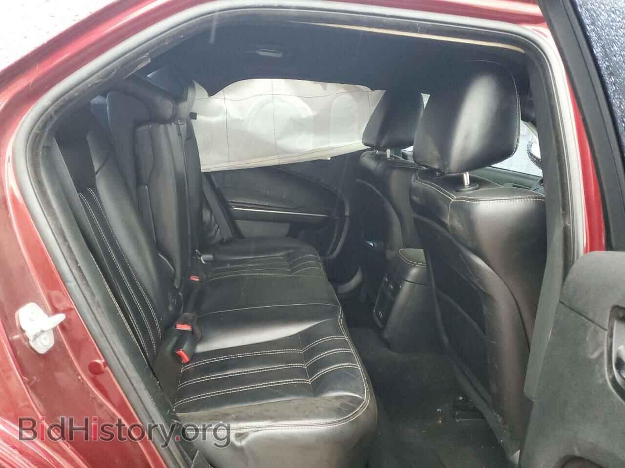 2019 CHRYSLER 300 - VIN: 2C3CCABG6KH577767 - Фото 10