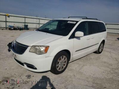 2014 Chrysler MINIVAN Town & COU, white — VIN 2C4RC1BG9ER398353, Copart