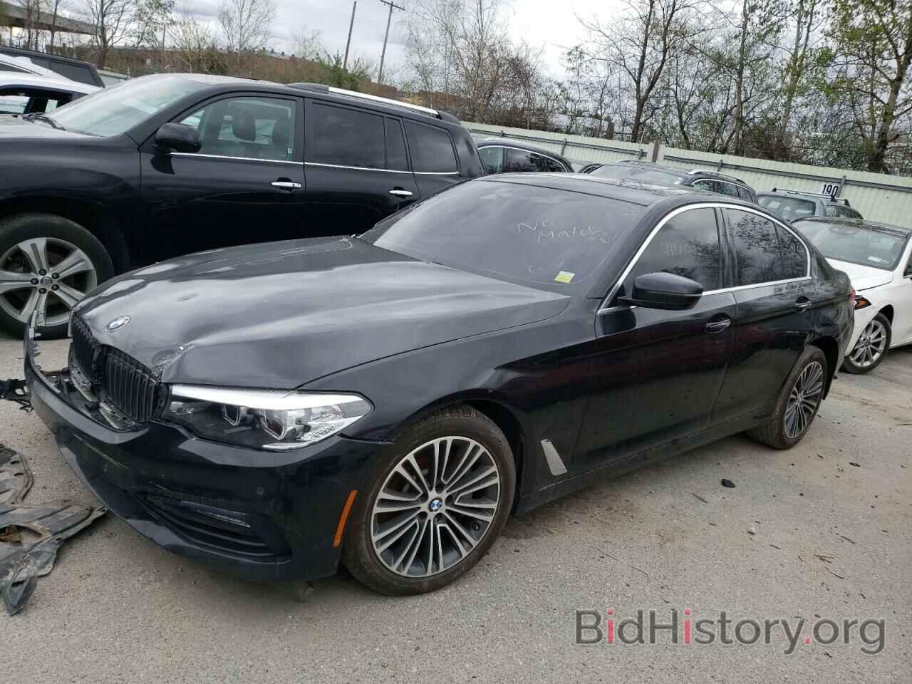 Photo WBAJE7C52JWD52047 - BMW 5 SERIES 2018