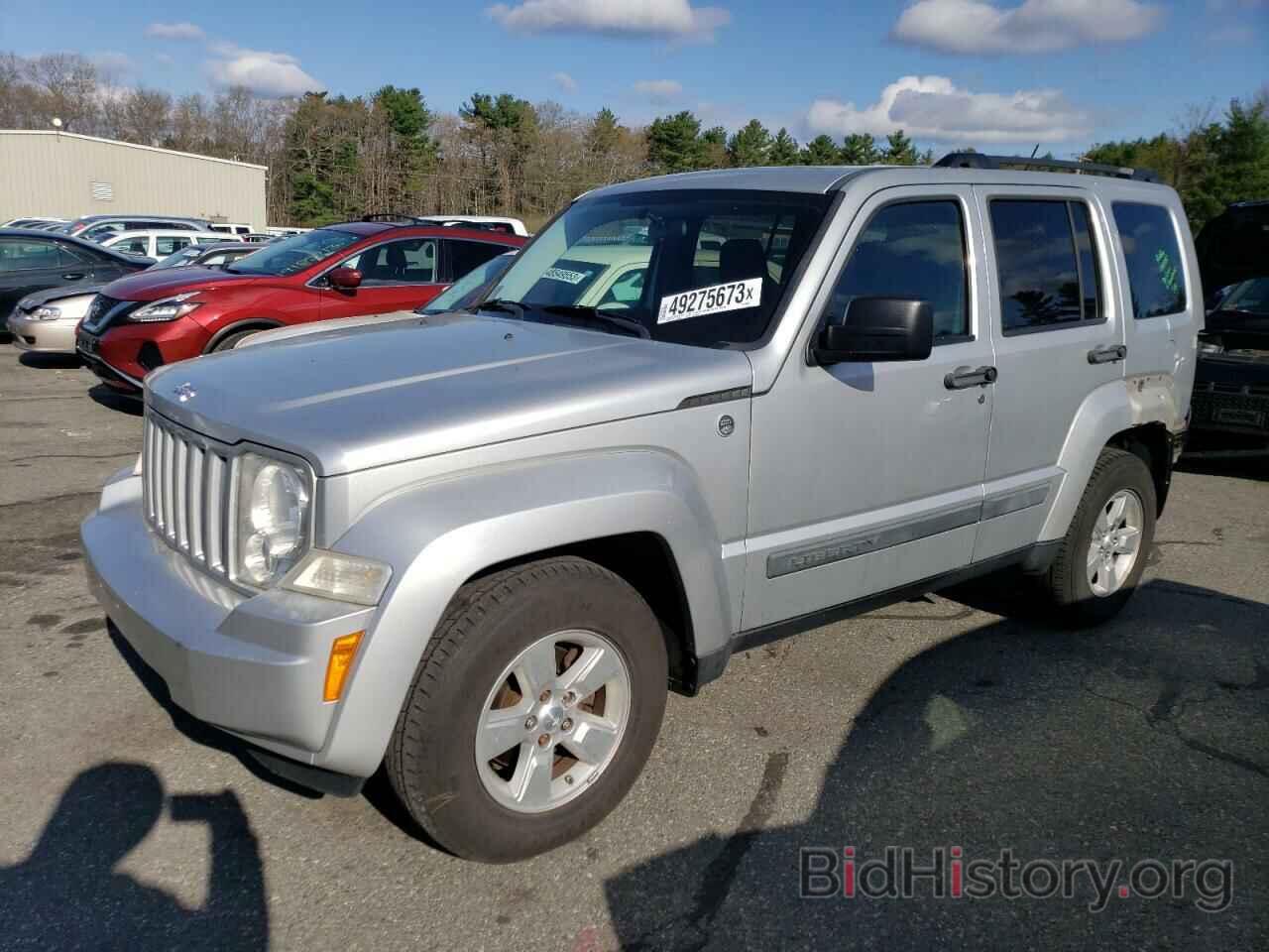 Фотография 1J8GN28K99W528964 - JEEP LIBERTY 2009