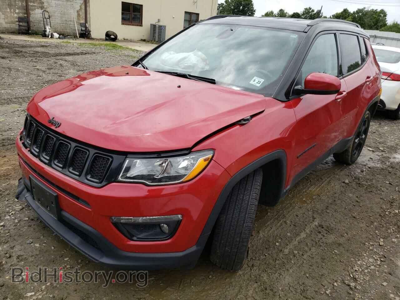 2018 JEEP COMPASS - VIN: 3C4NJDBBXJT304501 - Фото 2