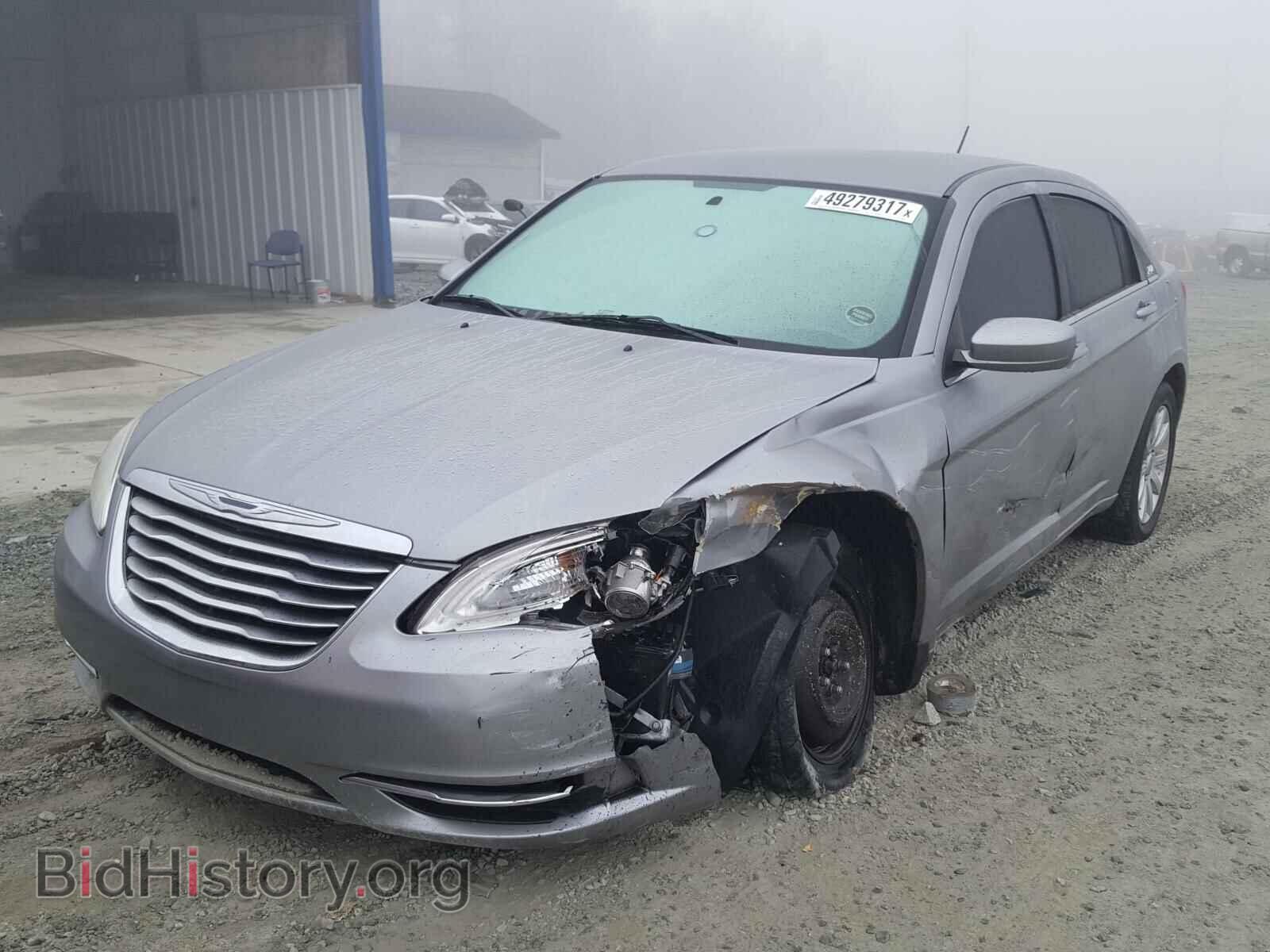 2013 CHRYSLER 200 - VIN: 1C3CCBBB0DN543070 - Фото 2