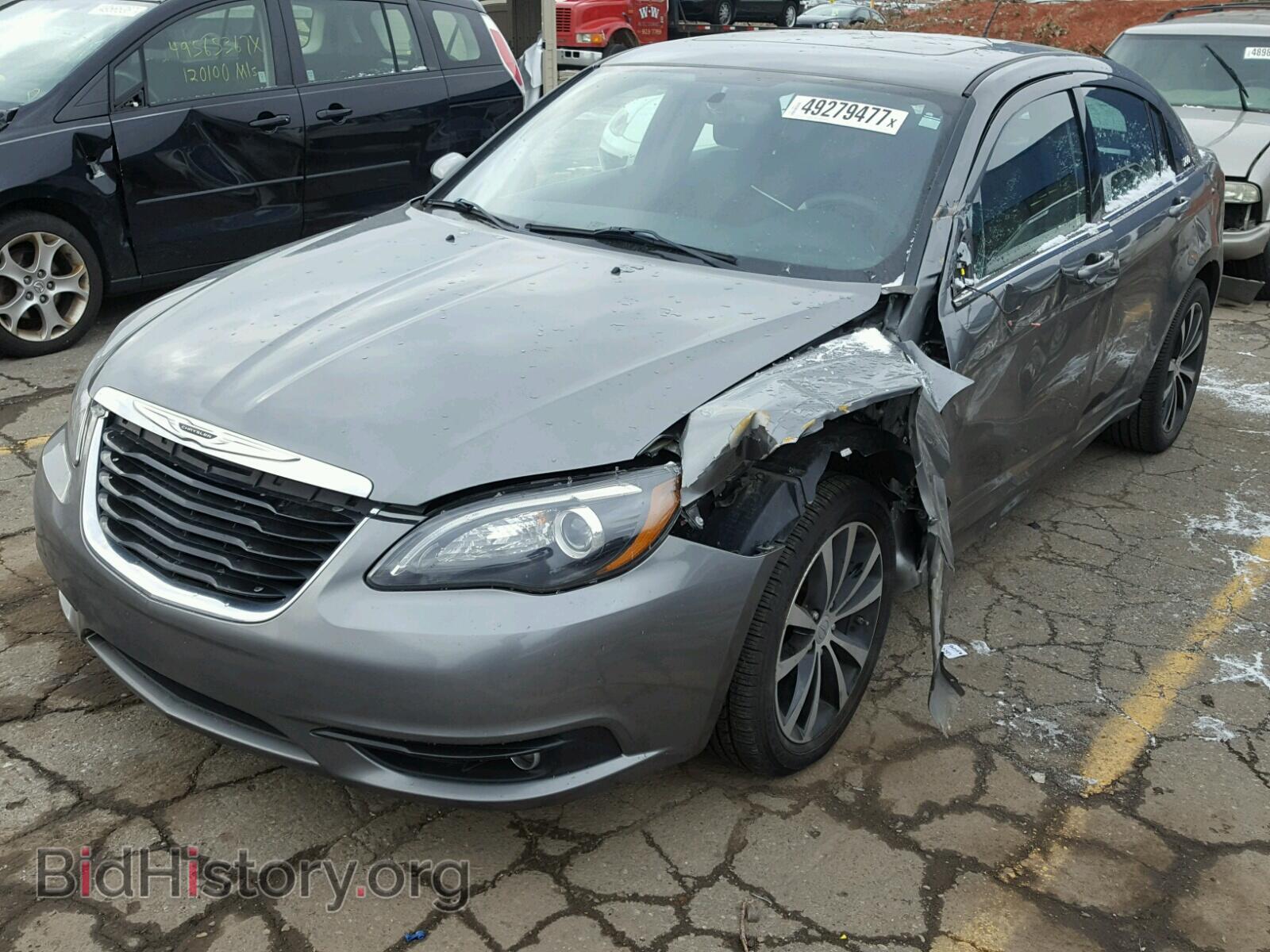 2013 CHRYSLER 200 - VIN: 1C3CCBBG5DN728243 - Фото 2