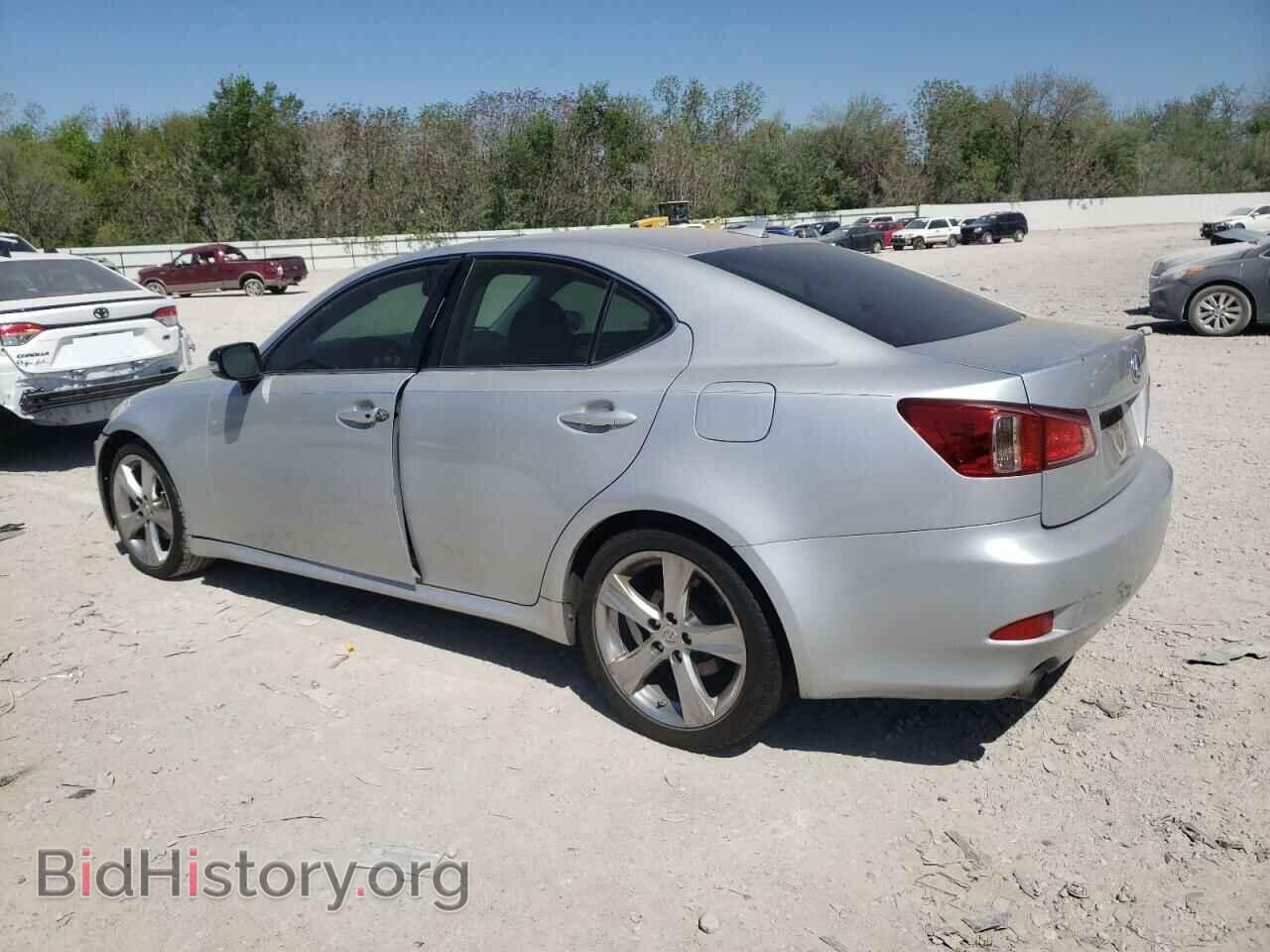 2011 LEXUS IS - VIN: JTHBF5C29B5145012 - Photo 2