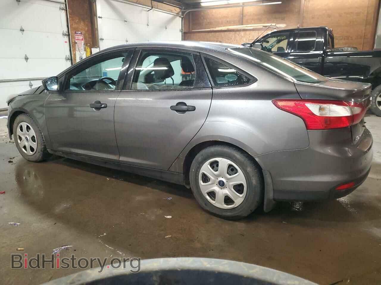 2013 FORD FOCUS - VIN: 1FADP3E28DL105663 - Фото 2