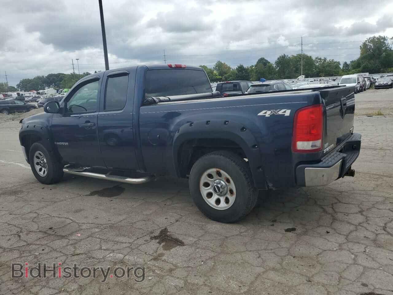 2007 GMC SIERRA - VIN: 2GTEK19C571581688 - Фото 2
