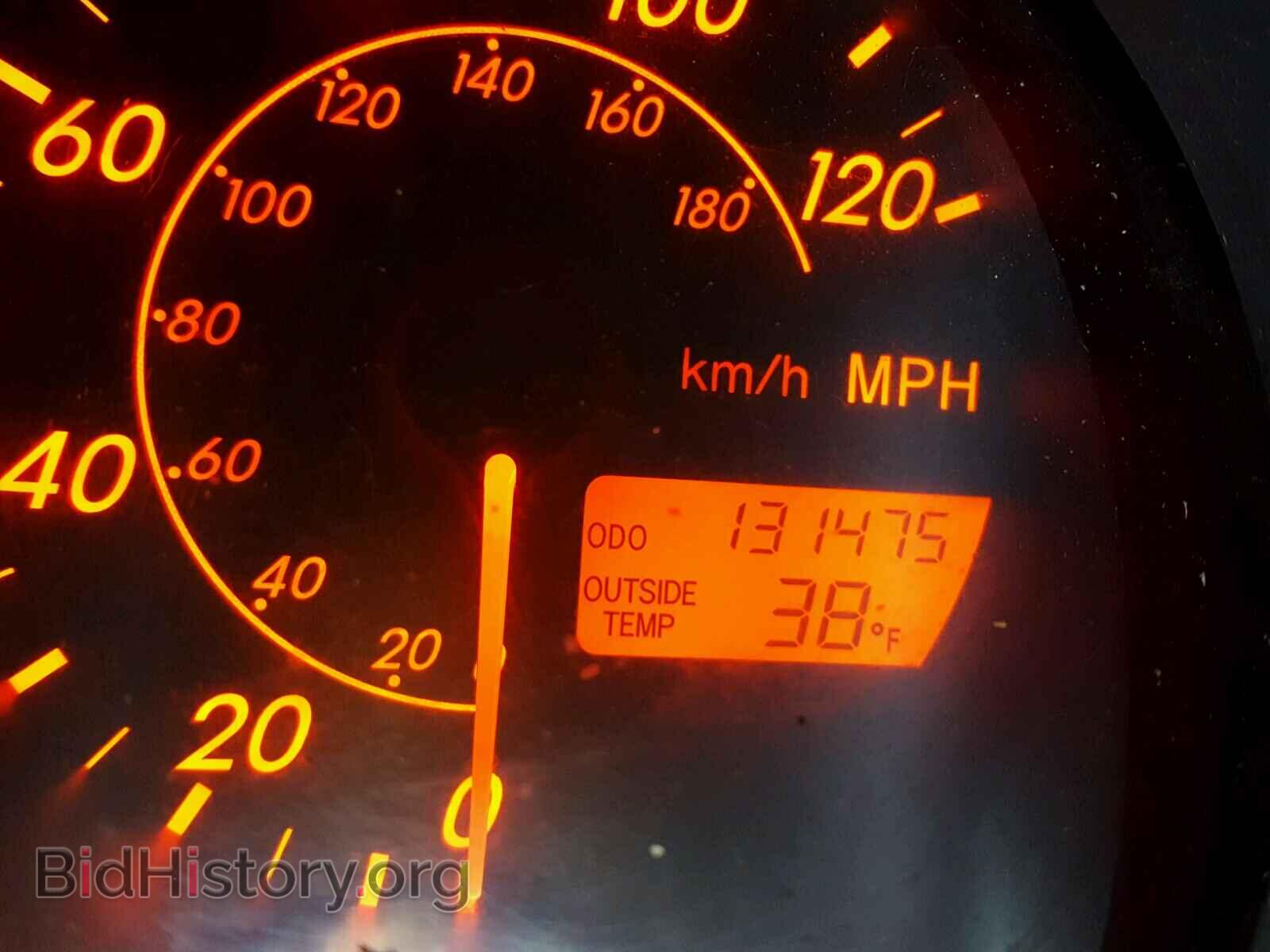 2003 TOYOTA COROLLA - VIN: 2T1KR32E33C080686 - Photo 8