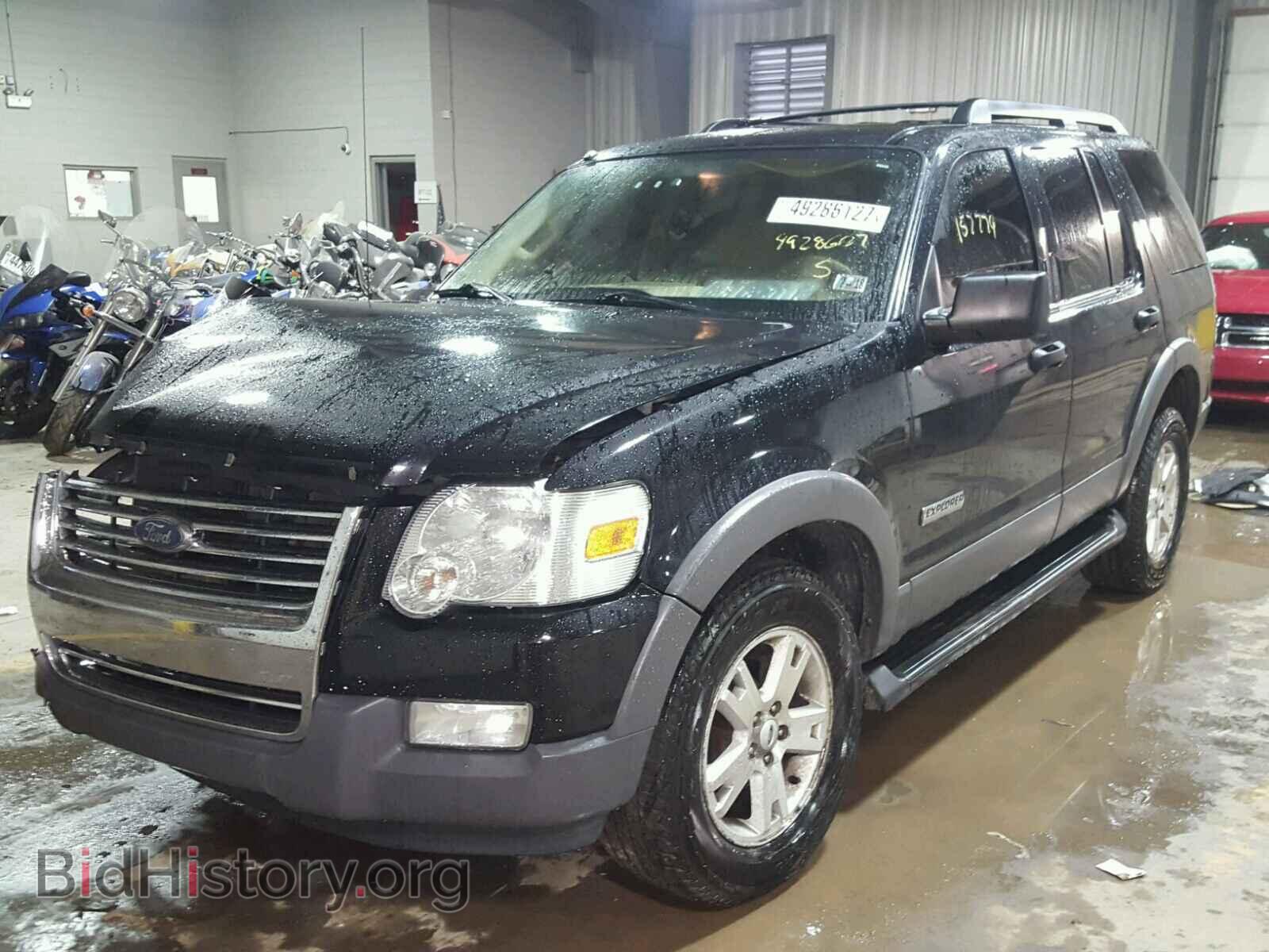 2006 FORD EXPLORER - VIN: 1FMEU73E56UA23331 - Фото 2