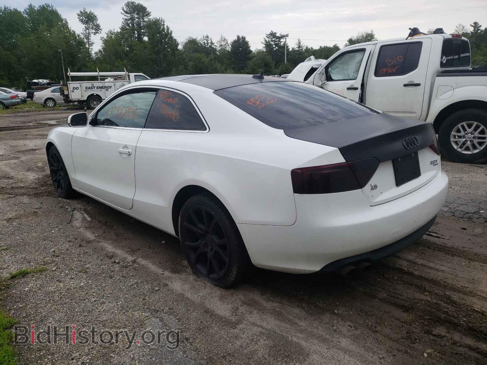 2010 AUDI A5 - VIN: WAUCFAFR2AA005796 - Фото 3
