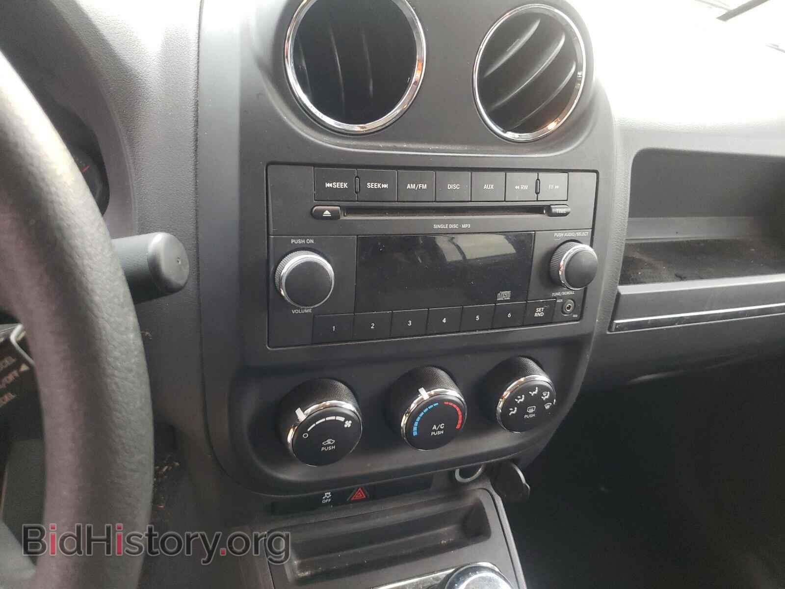 2010 JEEP COMPASS - VIN: 1J4NT4FA9AD503292 - Фото 9