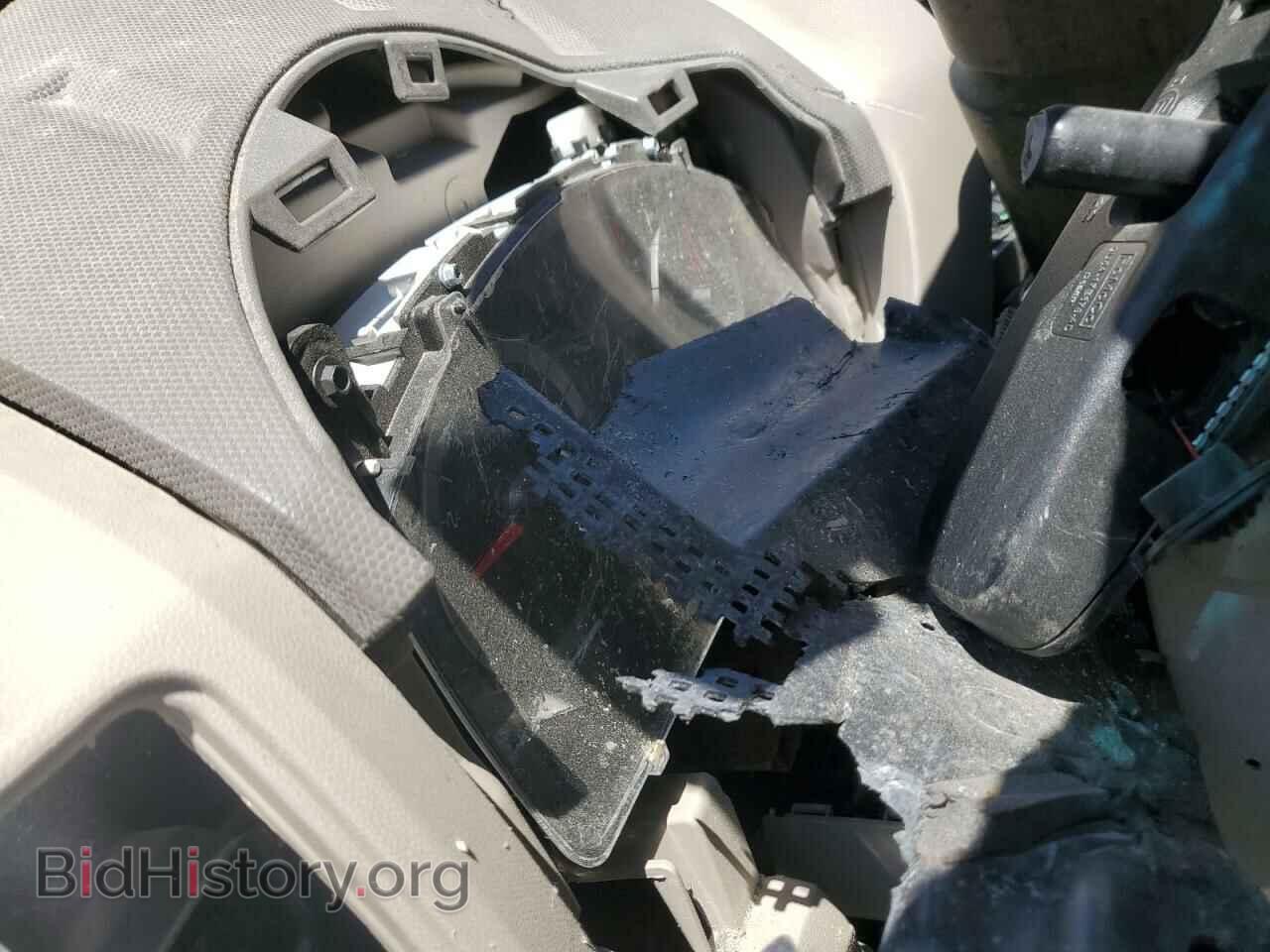 2011 FORD ESCAPE - VIN: 1FMCU0C72BKA74033 - Фото 9