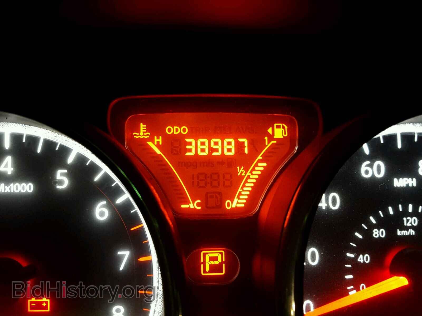 2014 NISSAN VERSA - VIN: 3N1CE2CP4EL383683 - Photo 8