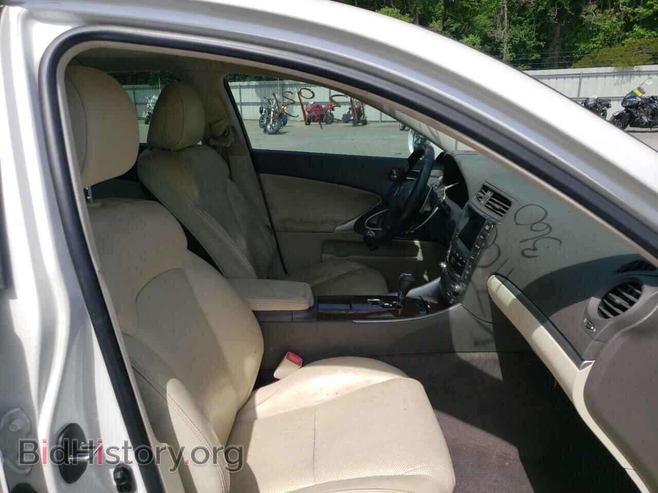 2011 LEXUS IS - VIN: JTHBF5C2XB5152406 - Фото 5