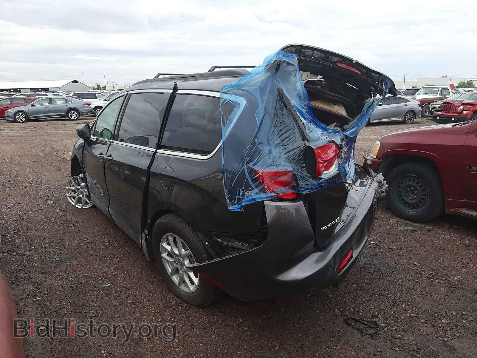 2021 CHRYSLER MINIVAN - VIN: 2C4RC1DGXMR525882 - Фото 3