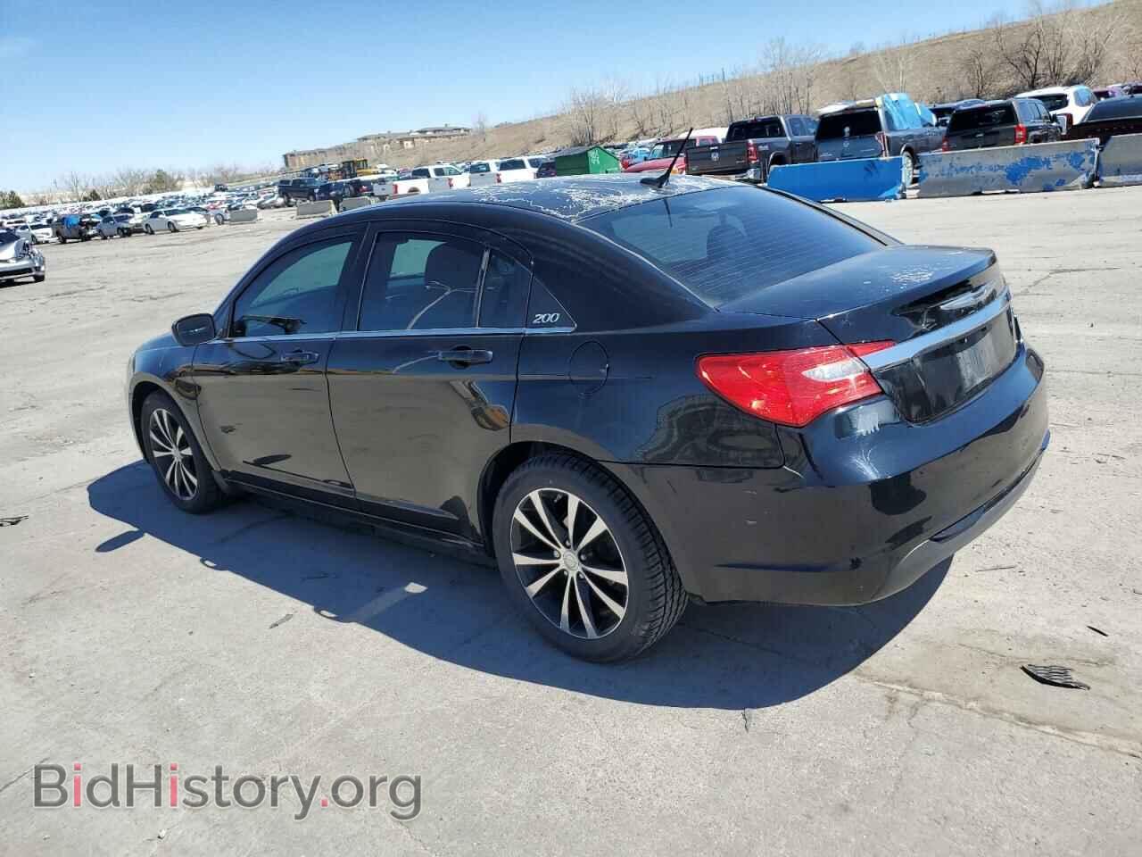 2014 CHRYSLER 200 - VIN: 1C3CCBBB8EN128855 - Фото 2