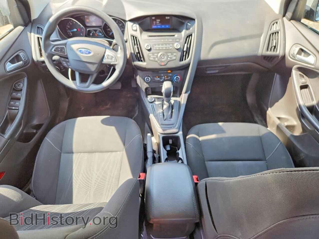 2017 FORD FOCUS - VIN: 1FADP3F22HL200949 - Photo 8