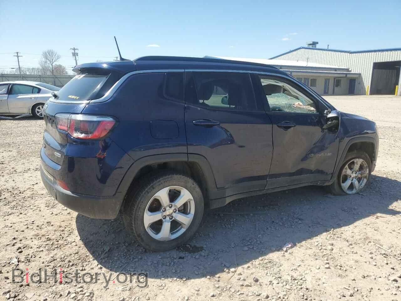 2019 JEEP COMPASS - VIN: 3C4NJDBB8KT652928 - Фото 3