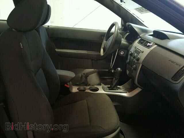 2009 FORD FOCUS - VIN: 1FAHP32NX9W157799 - Фото 5