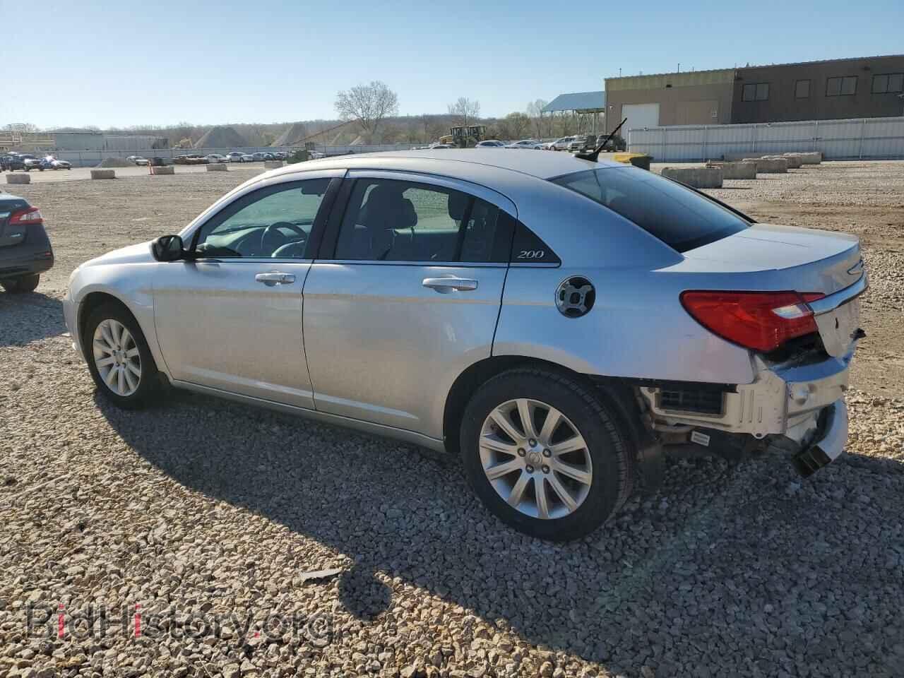 2011 CHRYSLER 200 - VIN: 1C3BC1FB6BN589600 - Фото 2