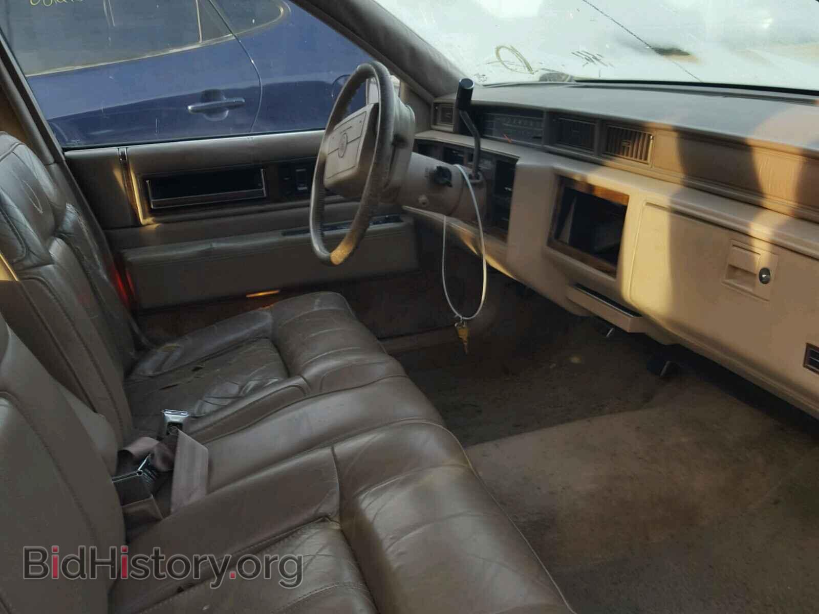 1990 CADILLAC DEVILLE - VIN: 1G6CD533XL4365810 - Photo 5