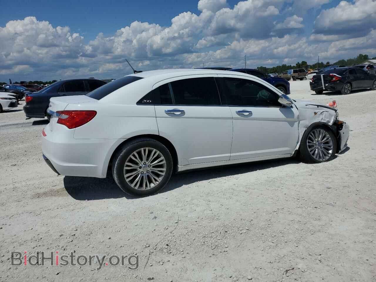 2013 CHRYSLER 200 - VIN: 1C3CCBCG9DN597283 - Фото 3