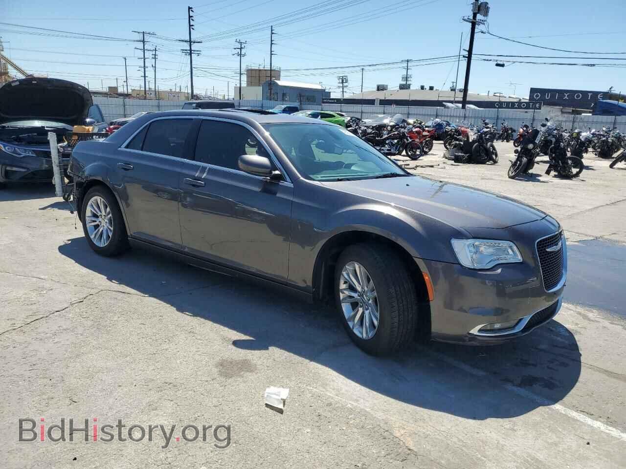 2017 CHRYSLER 300 - VIN: 2C3CCAAG8HH547079 - Фото 4