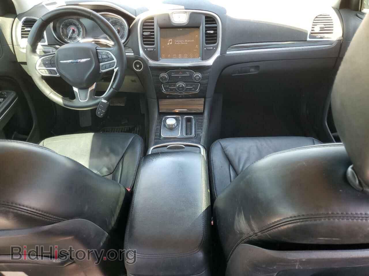 2017 CHRYSLER 300 - VIN: 2C3CCAAG8HH547079 - Фото 8