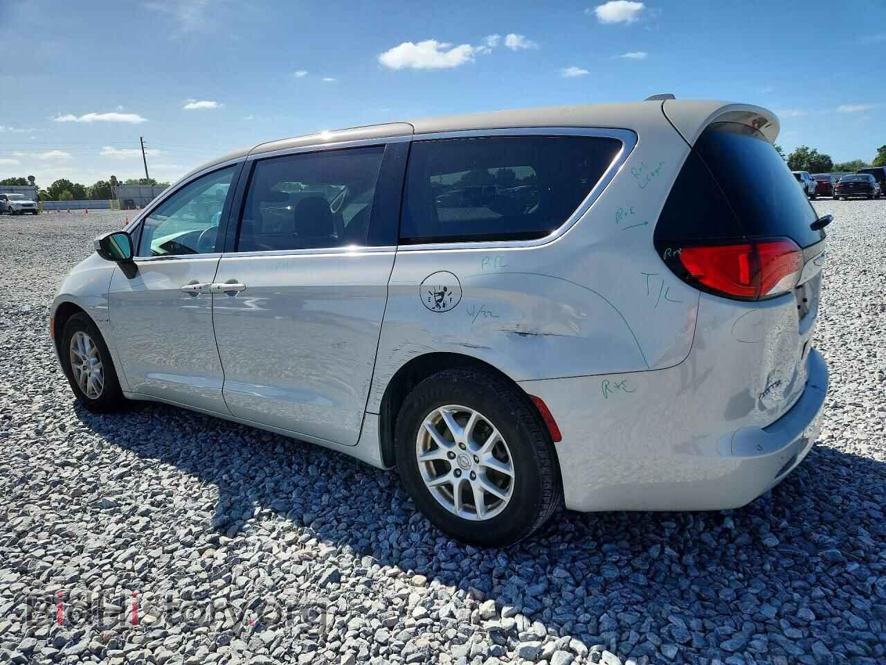2017 CHRYSLER PACIFICA - VIN: 2C4RC1DG9HR770856 - Фото 2