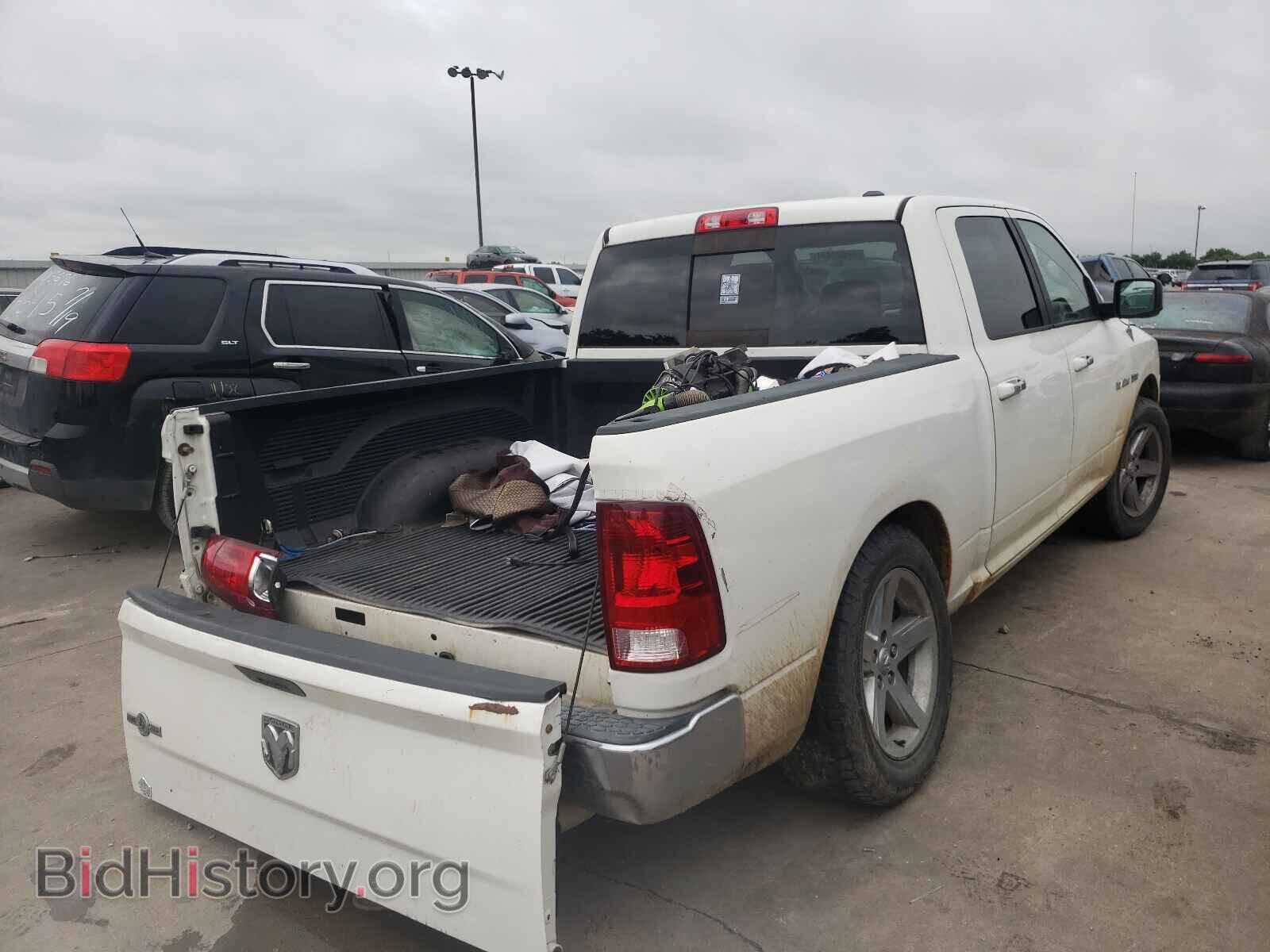2009 DODGE RAM 1500 - VIN: 1D3HB13TX9S703736 - Фото 4