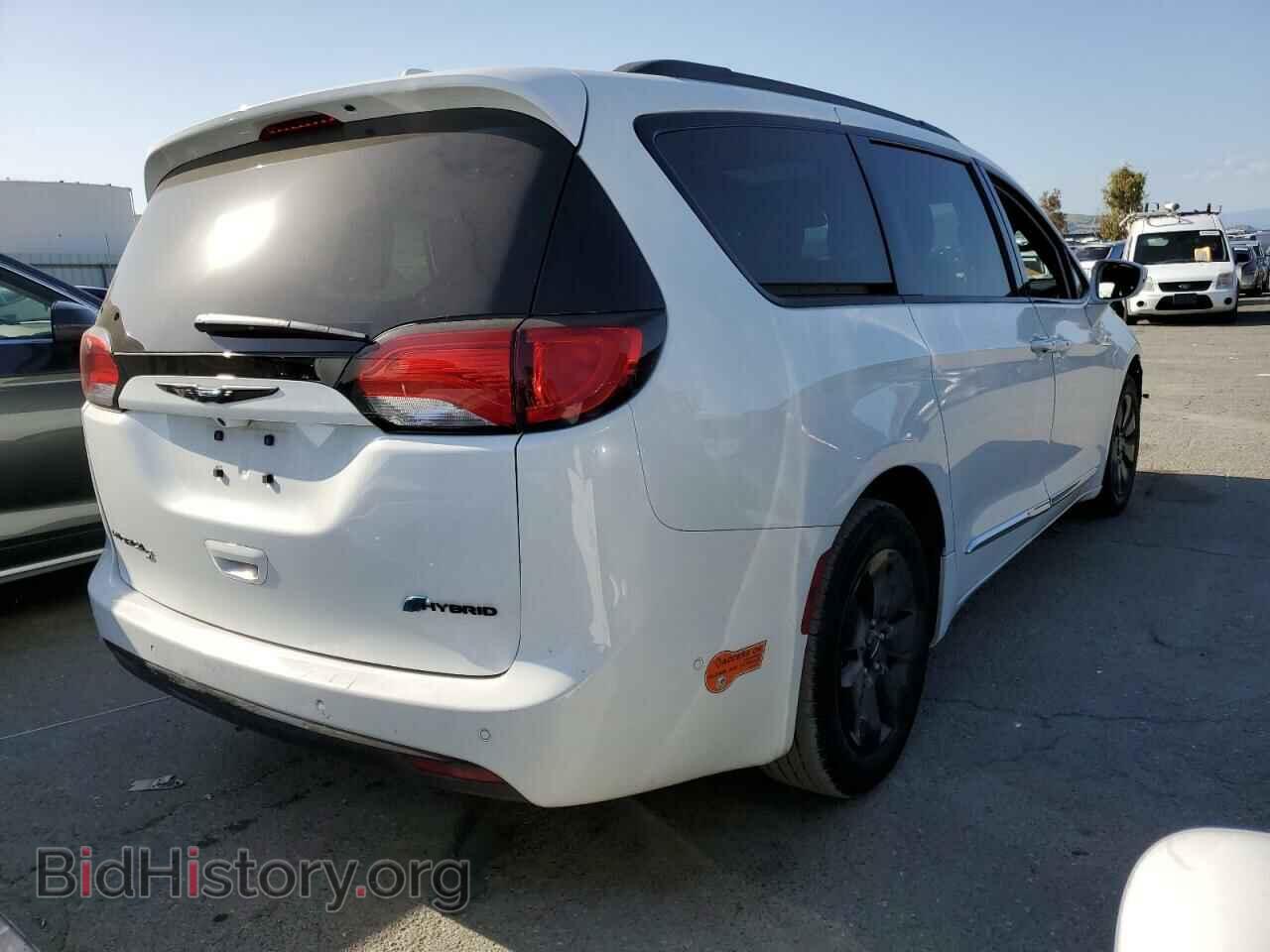 2019 CHRYSLER PACIFICA - VIN: 2C4RC1N72KR722265 - Фото 3