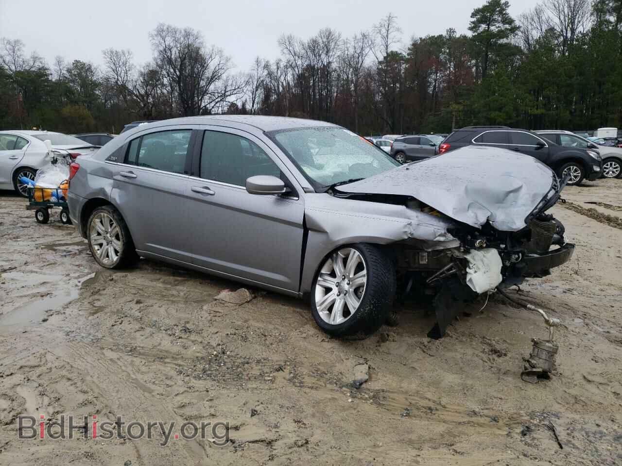2013 CHRYSLER 200 - VIN: 1C3CCBBB4DN538437 - Фото 4