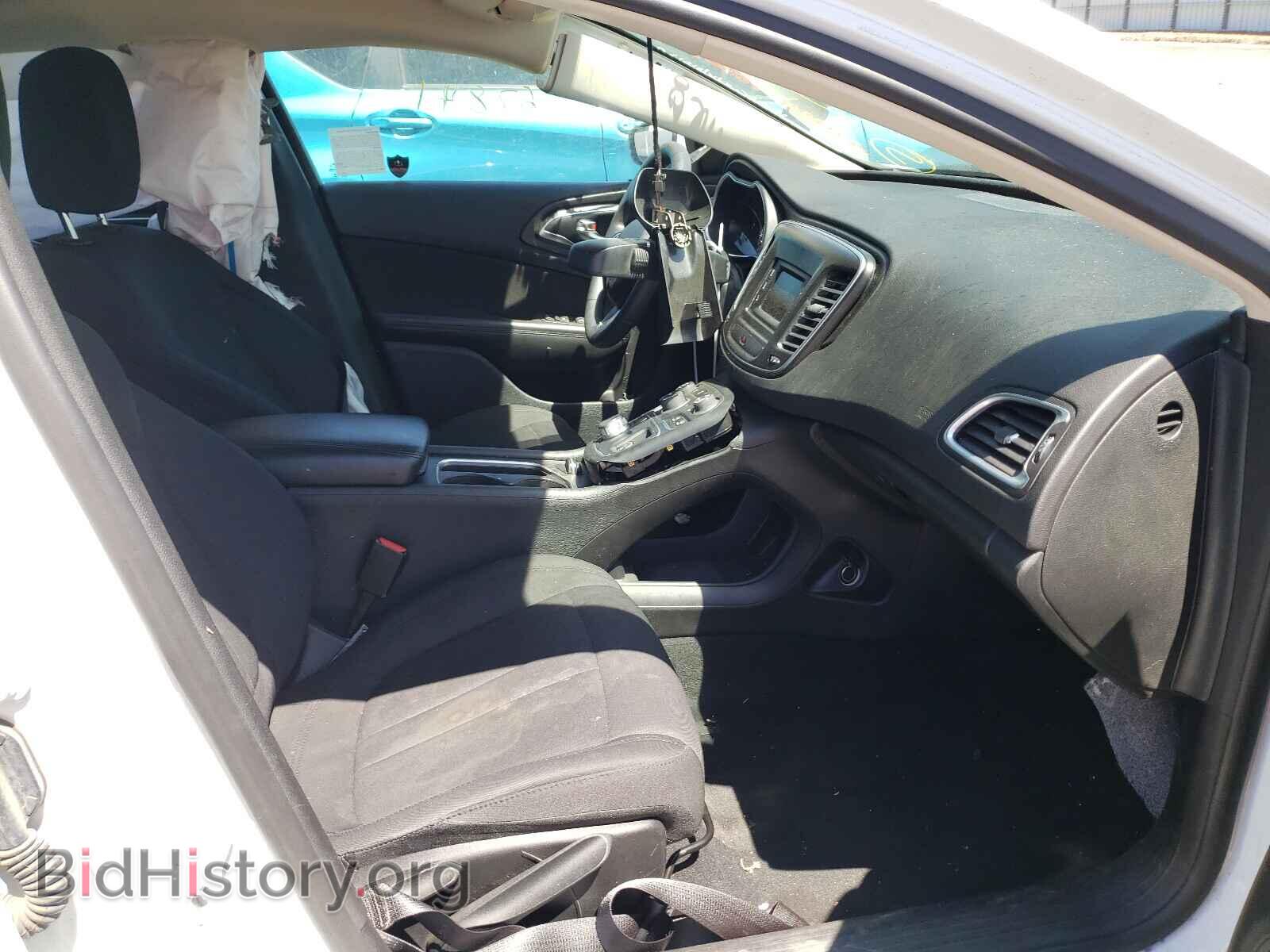 2016 CHRYSLER 200 - VIN: 1C3CCCAB3GN123783 - Фото 5